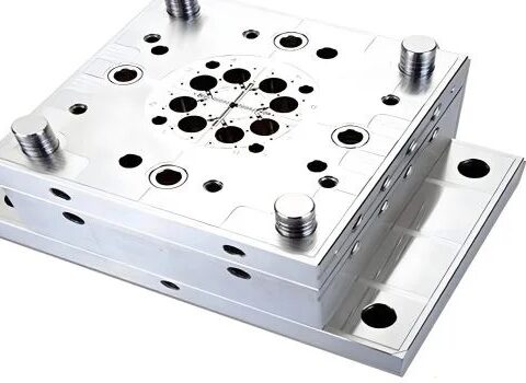 custom injection mold