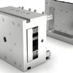 custom injection mold Two Plate Mold Three Plate Mold